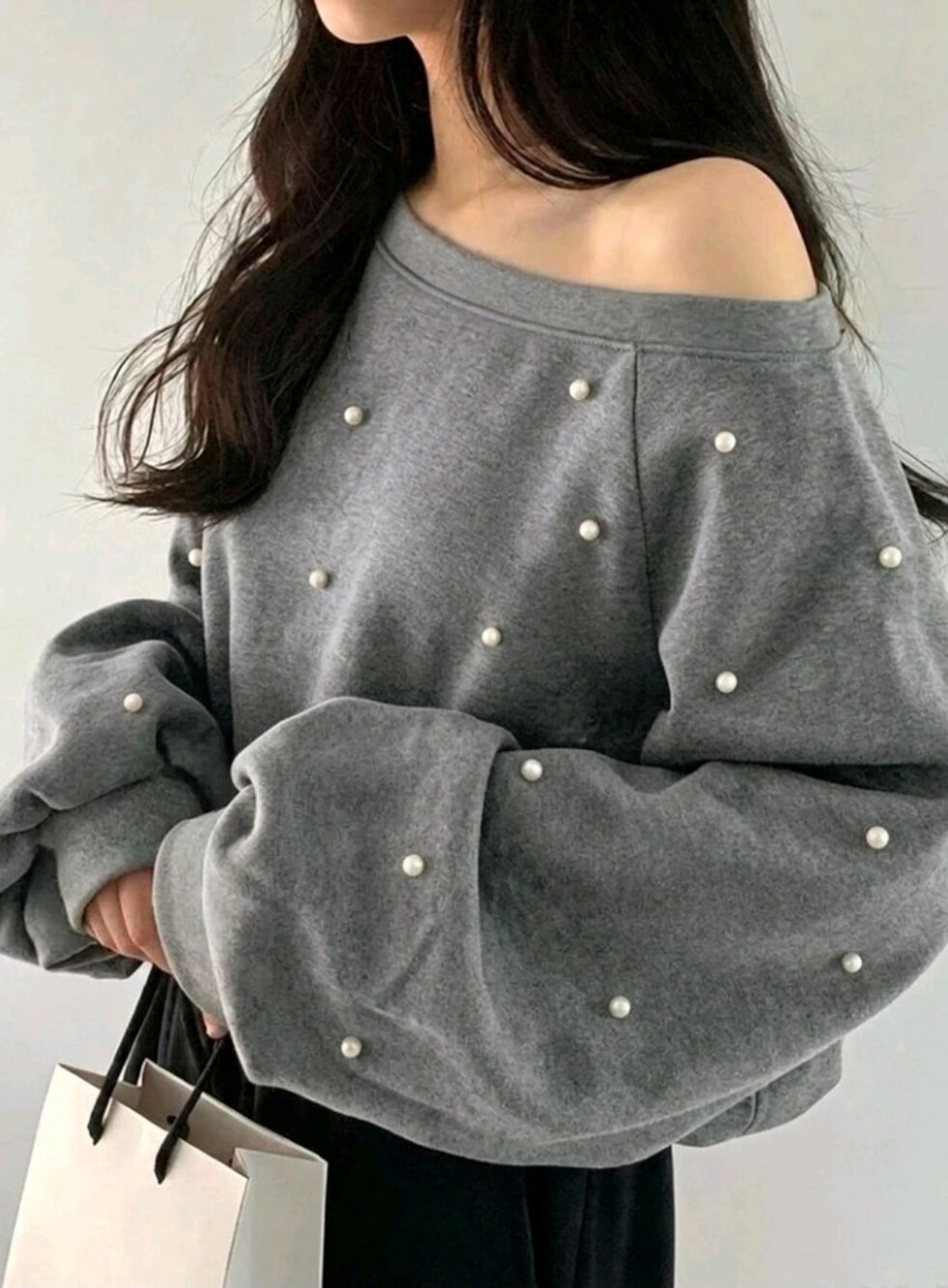 Women's Early Autumn New Korean Style Beaded Decor Asymmetrical Shoulder